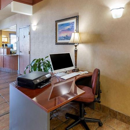 Quality Inn & Suites Wellington - Fort Collins Buitenkant foto