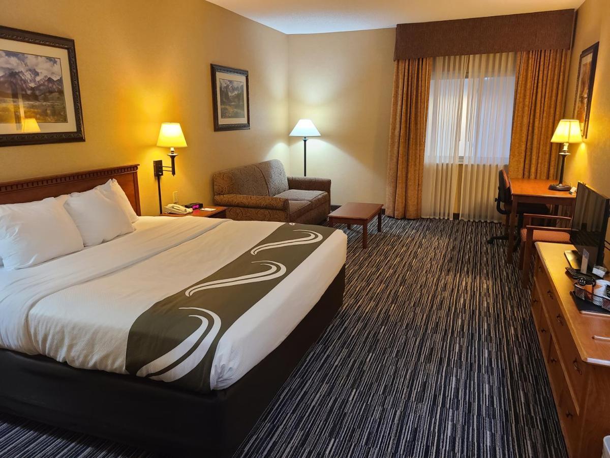 Quality Inn & Suites Wellington - Fort Collins Buitenkant foto