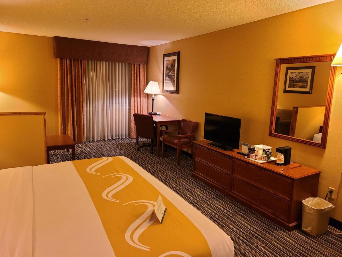 Quality Inn & Suites Wellington - Fort Collins Buitenkant foto