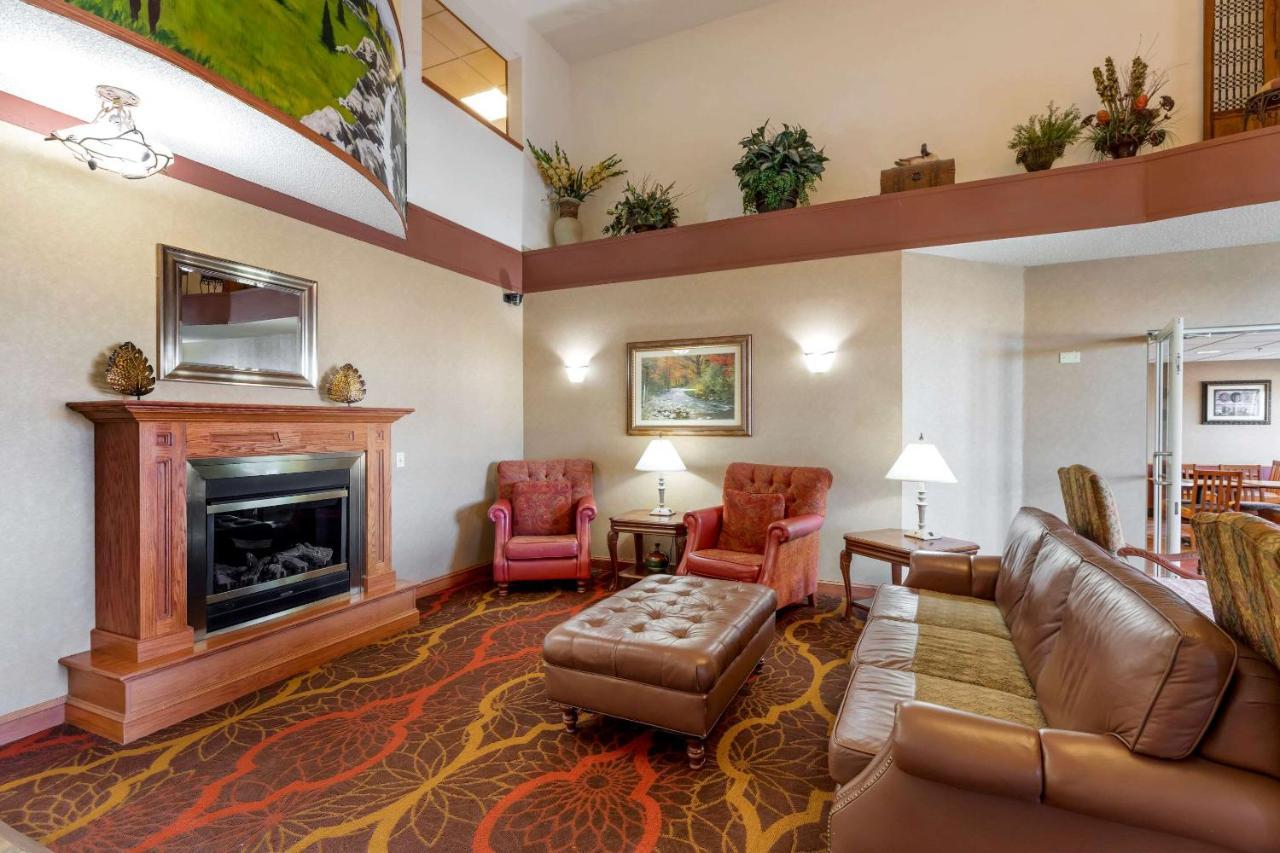 Quality Inn & Suites Wellington - Fort Collins Buitenkant foto
