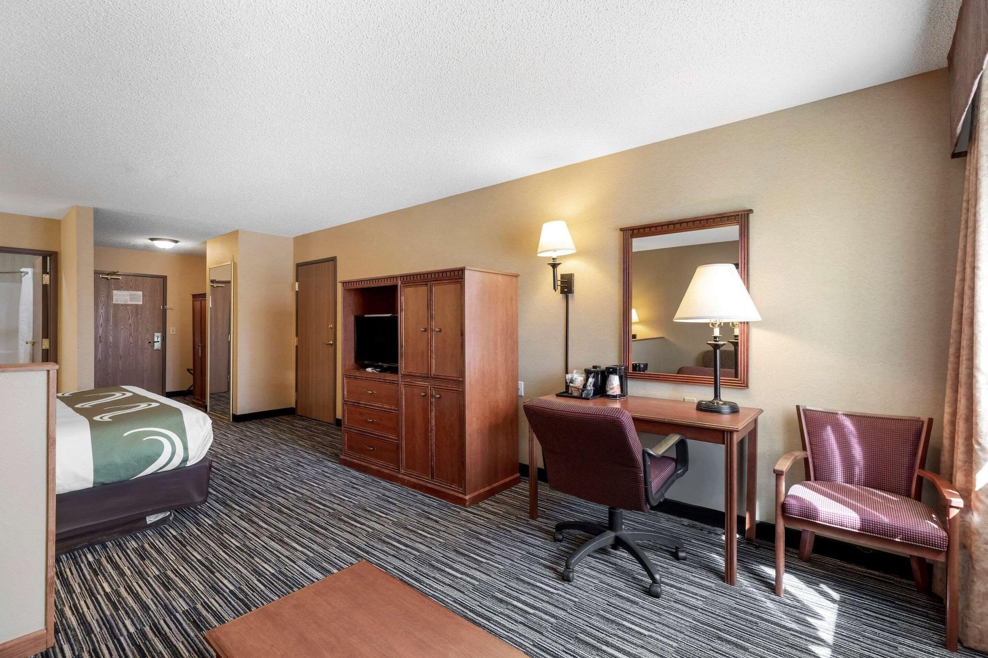 Quality Inn & Suites Wellington - Fort Collins Buitenkant foto